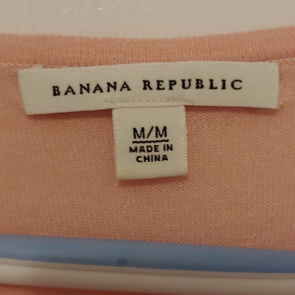 Banana  Republic peach top - Picture 2 of 3